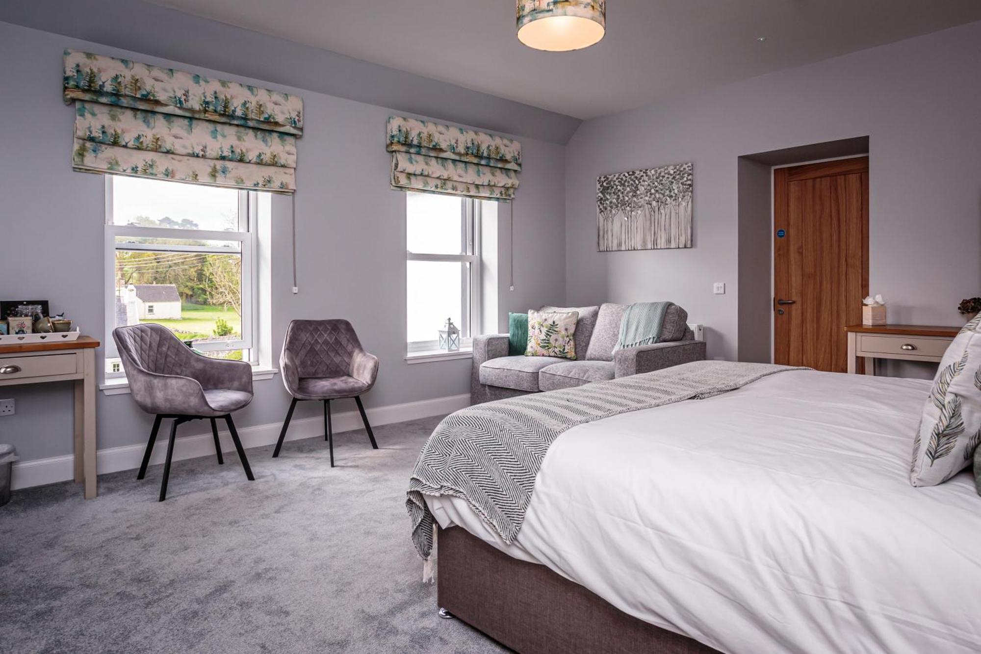 The Kenmuir Arms Hotel New Luce Bagian luar foto